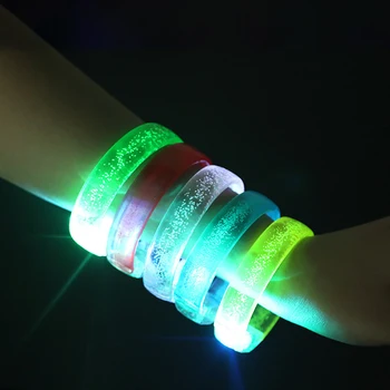 LED Mirdzošu Rokassprādzi 7 Krāsu Gaismas Burbulis, kas Mirgo Aproce Darbojas Armband Bārs Koncerts Uzmundrināt Aksesuārus Rave Puse Gaismas Dekori