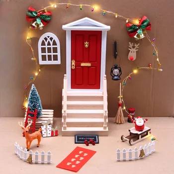 Ziemassvētku Dekori 26pcs DIY Namiņš Miniatūras Koka Sarkano Pasaku Zobu Elfs, Rūķis Durvju String Gaismas Ziemassvētku Zvaniņi BowKnot Kāpnes